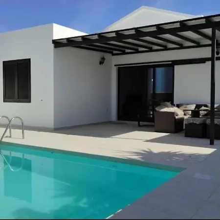 Jesp. Fantastica Vivienda Con Piscina Climatizada. 别墅 *