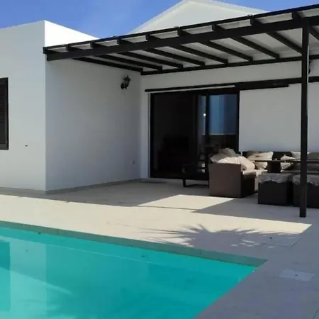 Jesp. Fantastica Vivienda Con Piscina Climatizada. 别墅 *