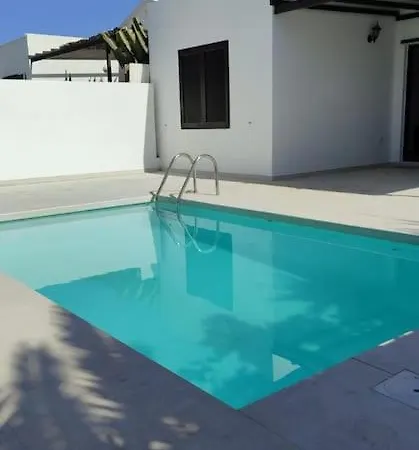 Jesp. Fantastica Vivienda Con Piscina Climatizada. 别墅 普拉亚布兰卡