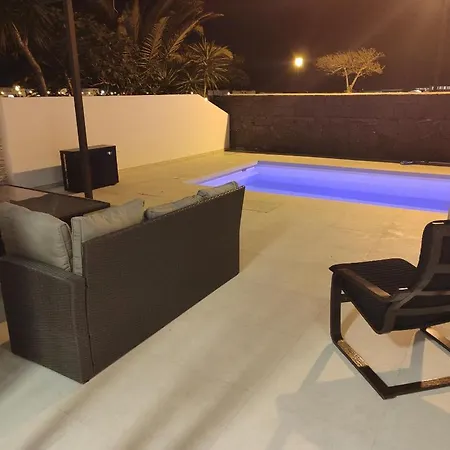 别墅 Jesp. Fantastica Vivienda Con Piscina Climatizada.